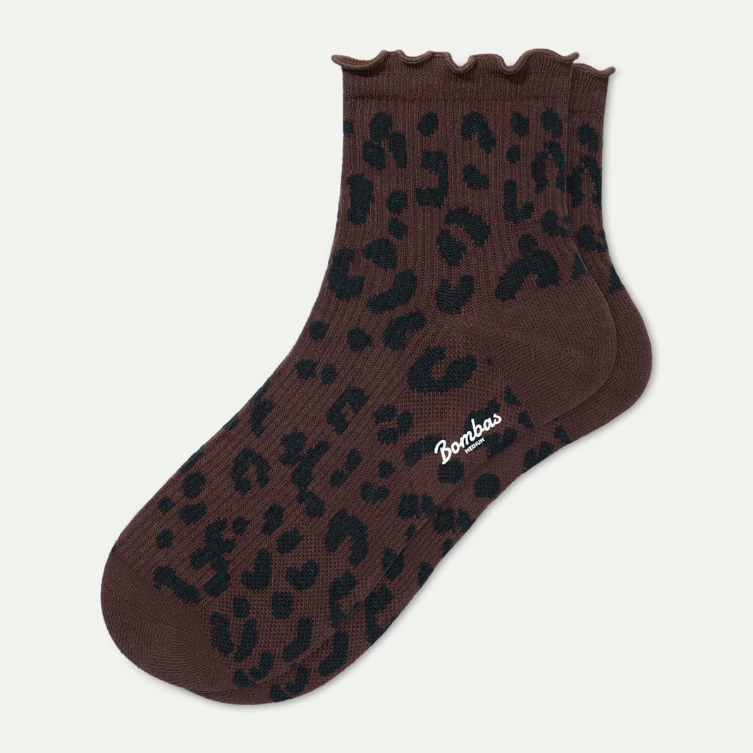 Women's Ruffle Rib Quarter Socks - Image 5