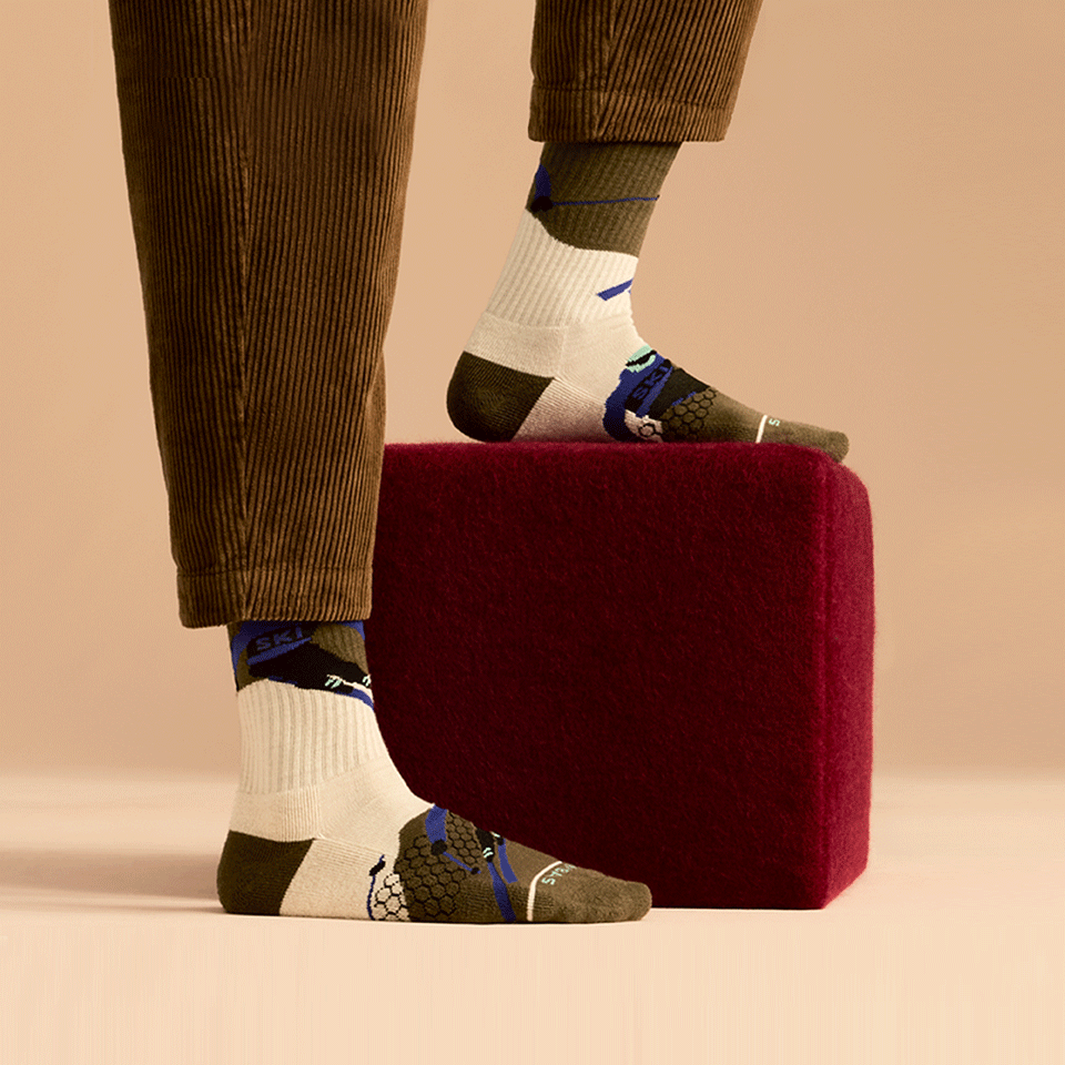 Men's Merino Wool Blend Calf Sock 4-Pack Gift Box - Image 2